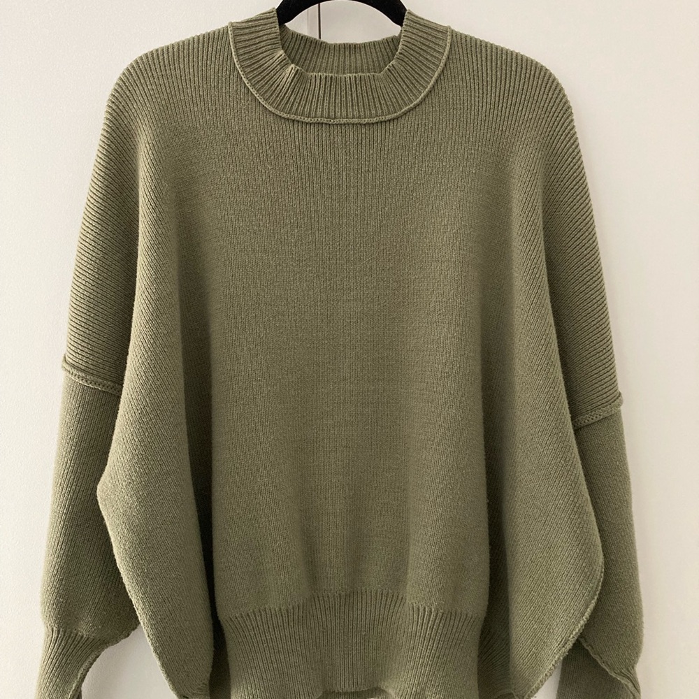 VICI Elouise Knit Oversized Pullover Sweater - Picture 4 of 5